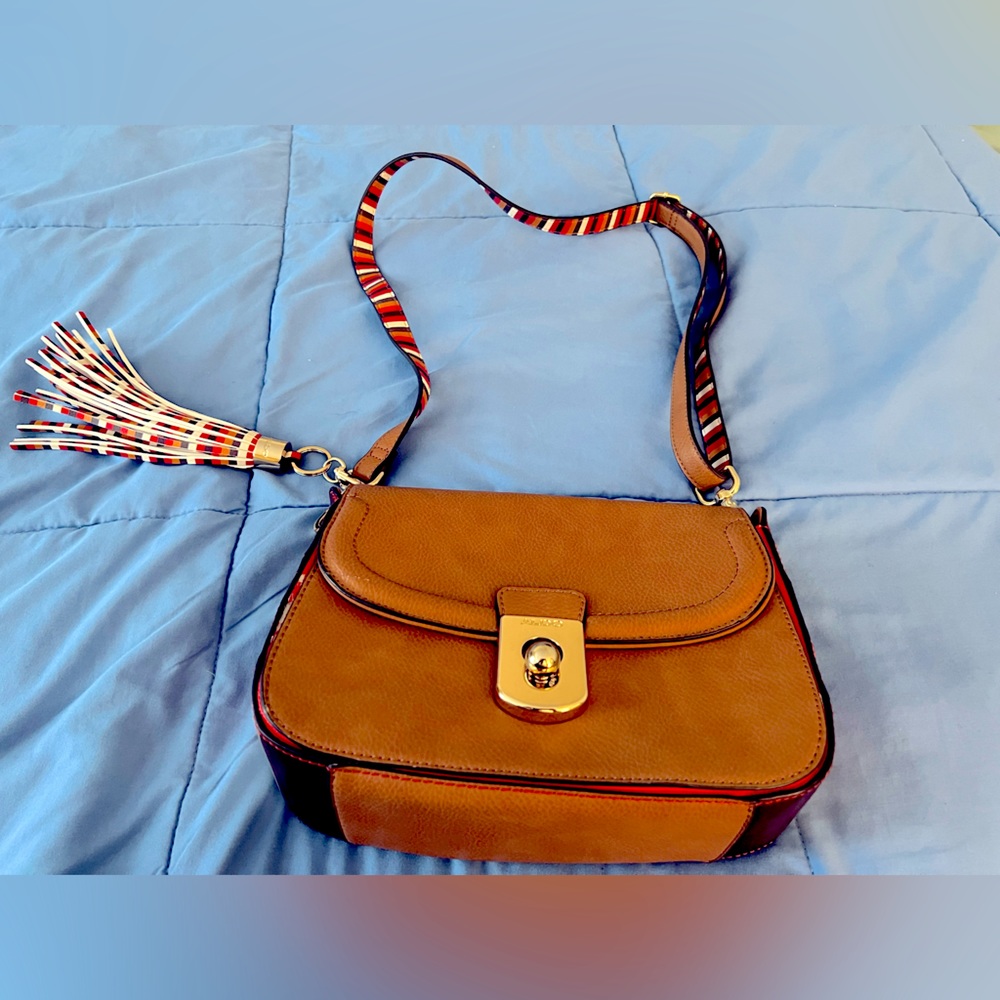 ‼️Aldo Camel Colored Crossbody Bag‼️
